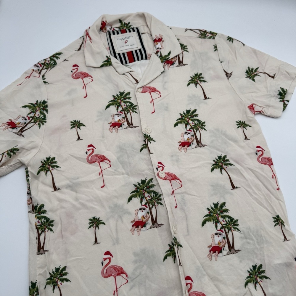 Denim & Flower Ricky Singh Mens Small Button Up Shirt Santa Beach Flamingo Shirt